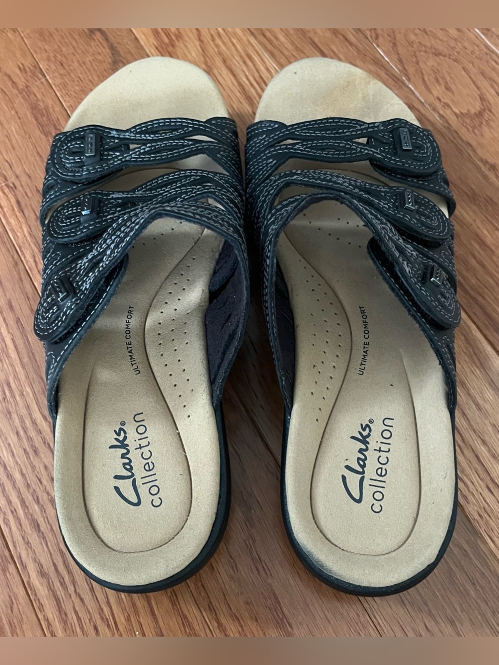 Clarks Laurieann Ruby Sandals black leather Size 7 M hook-and-loop straps - Picture 9 of 9